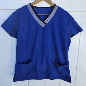 Made 2 Love Blue and Gray V-Neck Scrub Top Size M